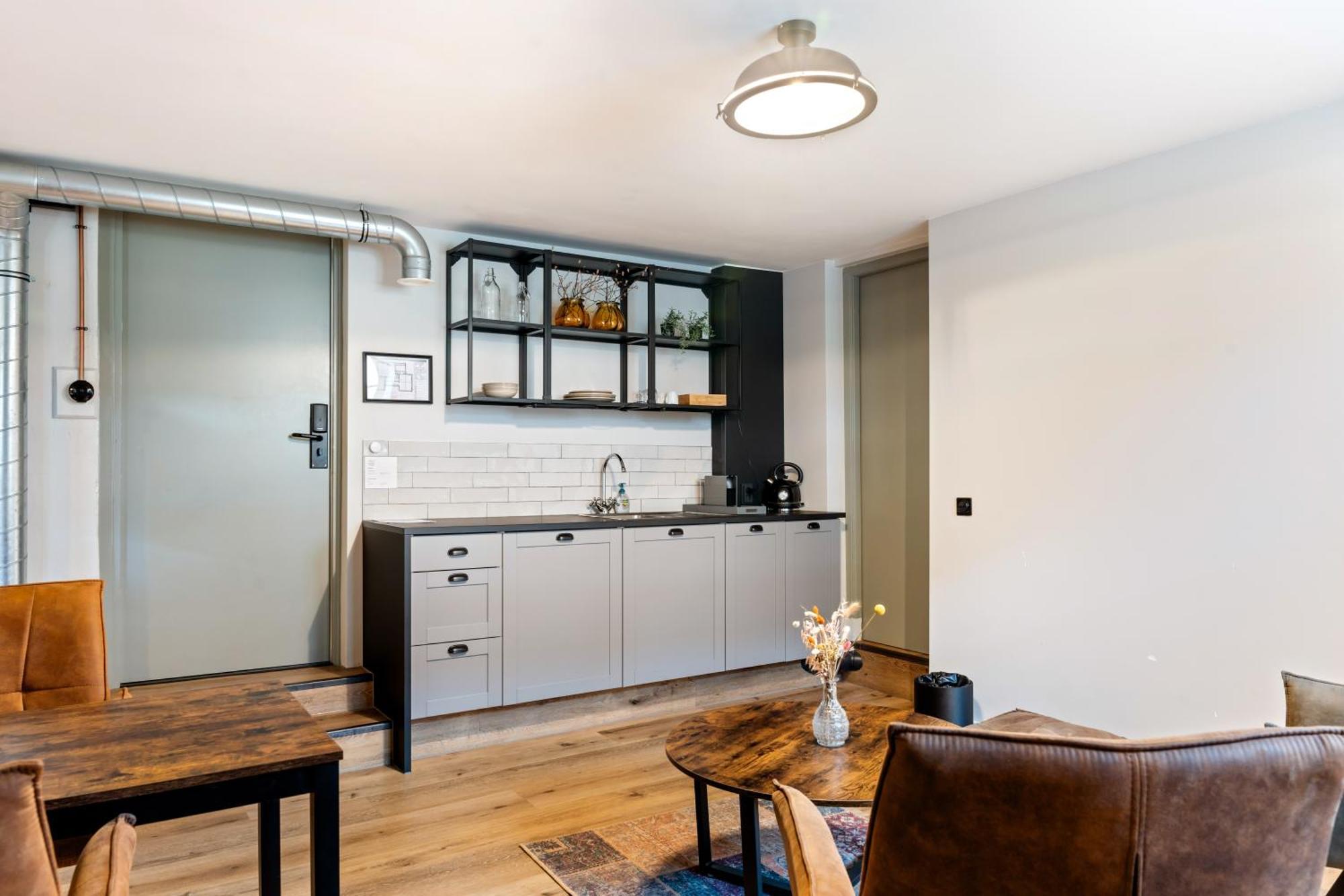 Boetiekhotel Ons Oude Raadhuis Hooge Zwaluwe Bagian luar foto