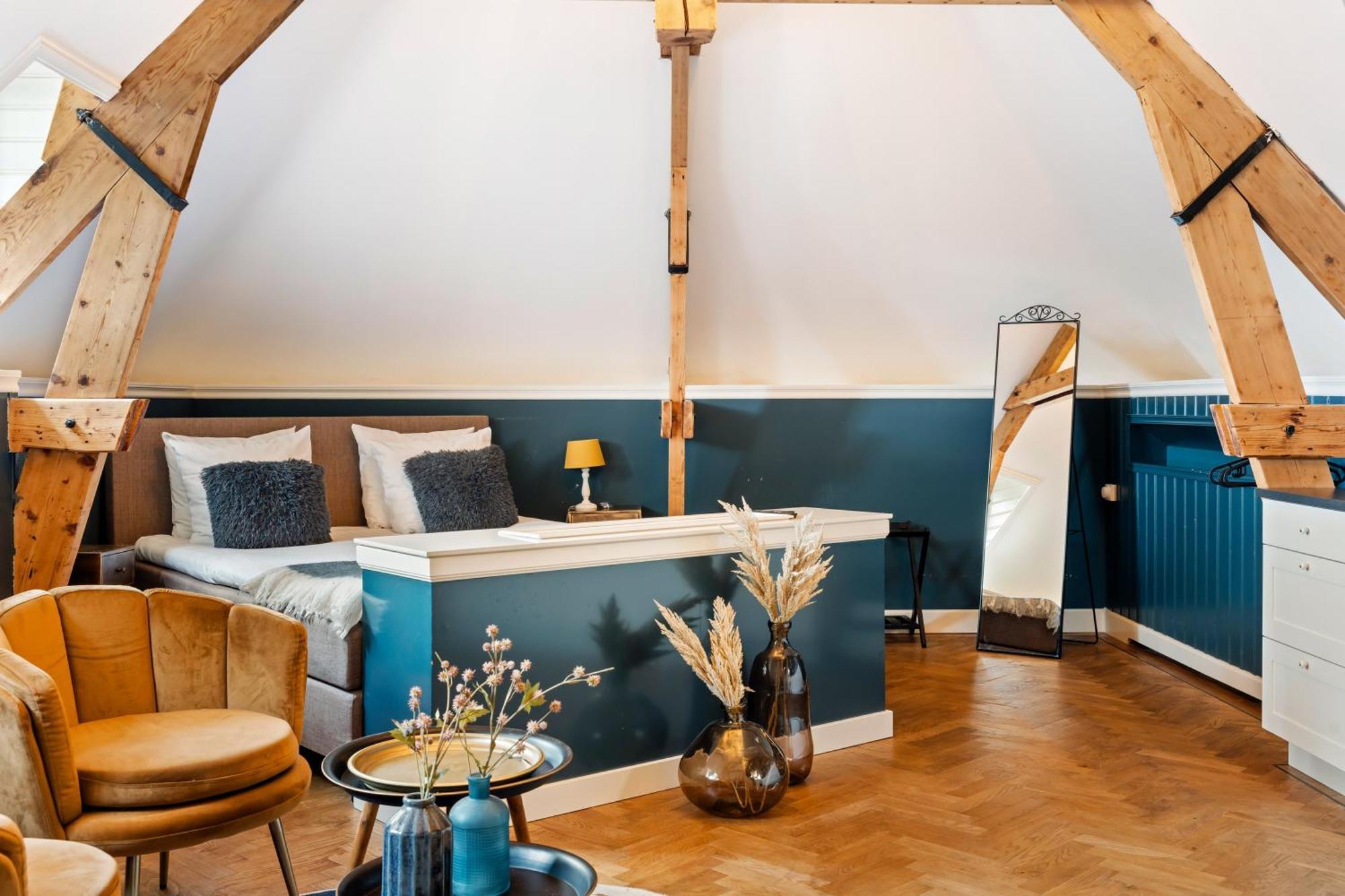 Boetiekhotel Ons Oude Raadhuis Hooge Zwaluwe Bagian luar foto