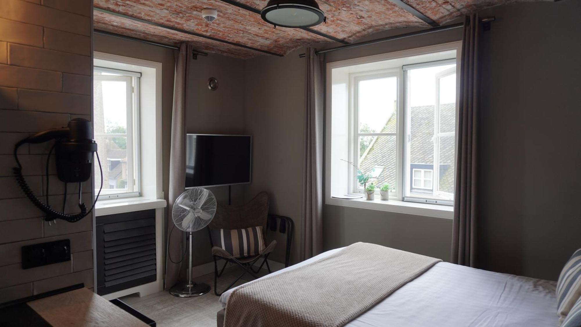Boetiekhotel Ons Oude Raadhuis Hooge Zwaluwe Bagian luar foto